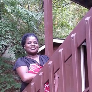 Meet your Posher, Twanna